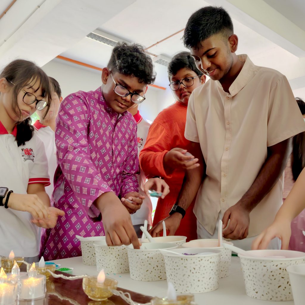 insta sec deepavali 4 1