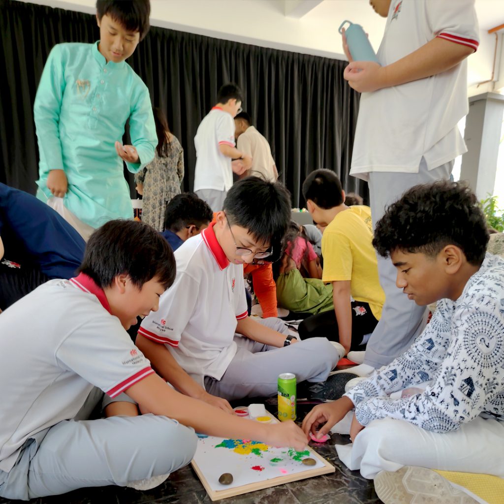 insta sec deepavali 6 1